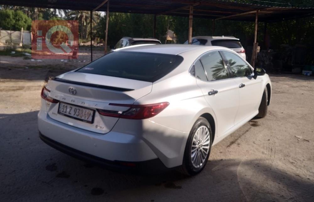 تۆیۆتا کامری